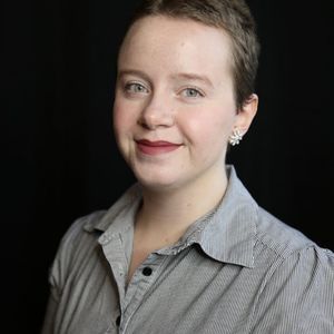 Meet your Posher, Elly